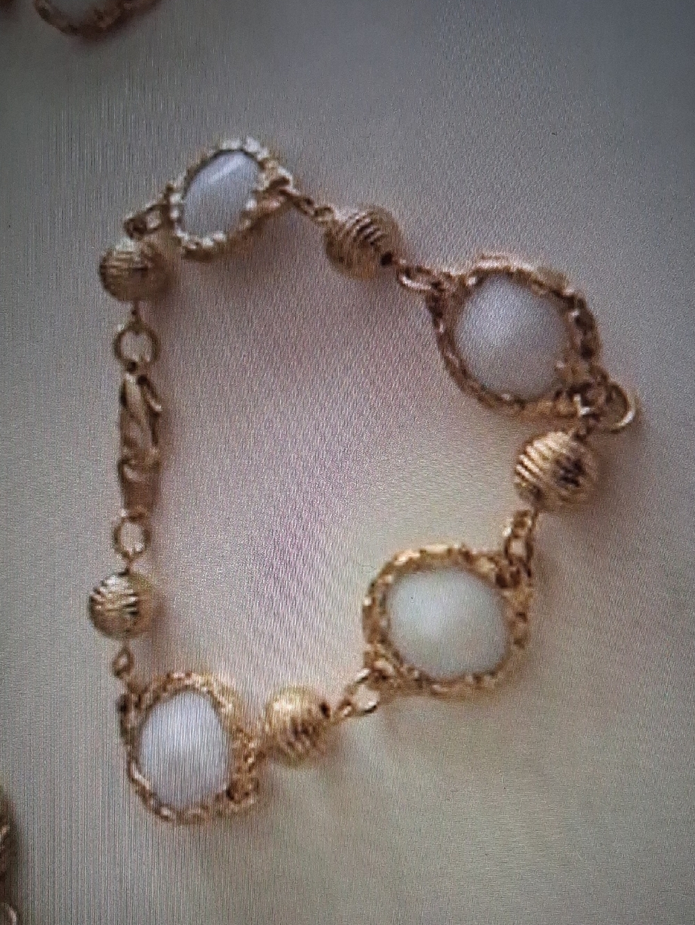 Vintage Korea White Lucite Milk Glass Bracelet Marked Excellent Condition.
